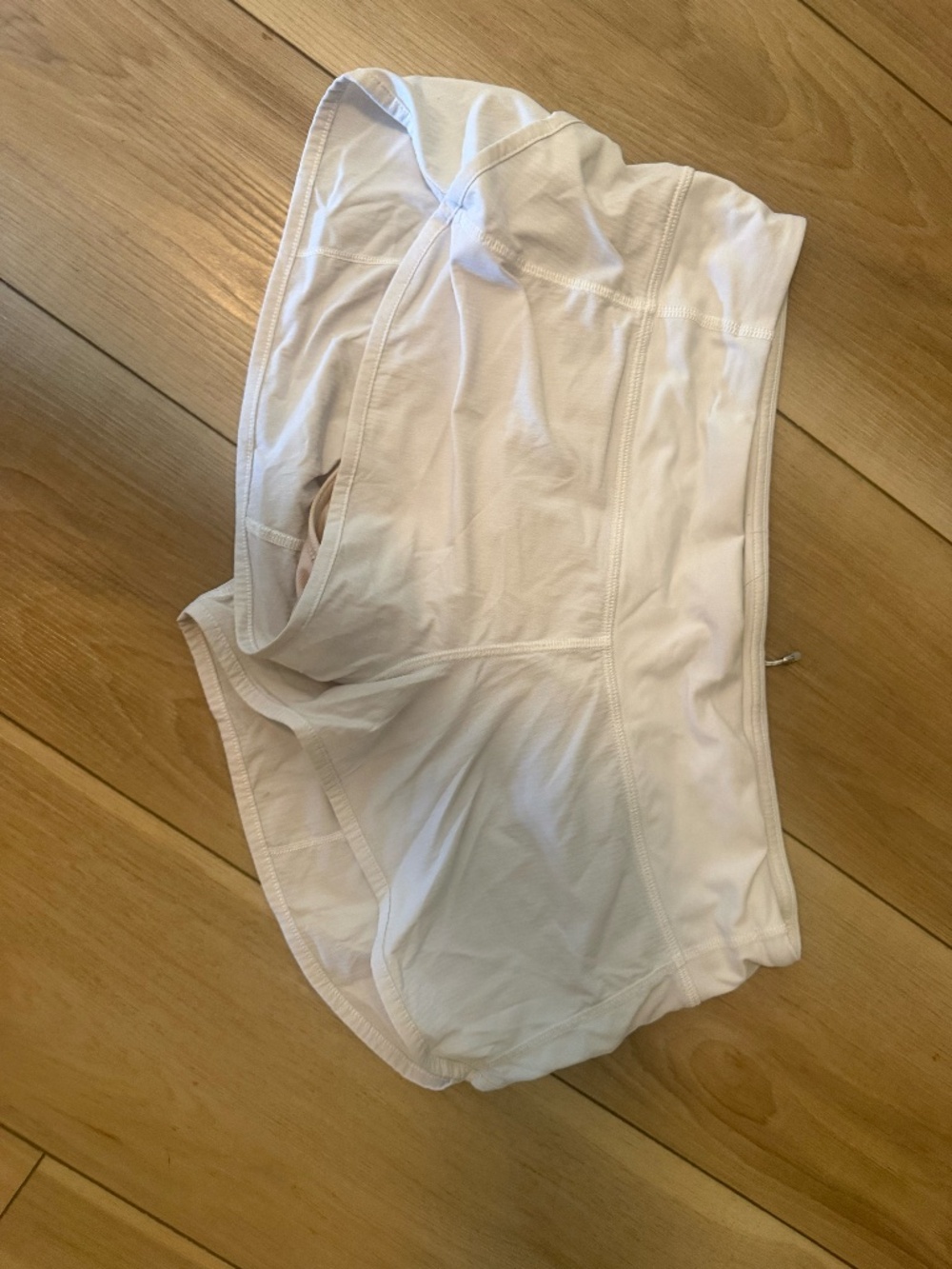 Lululemon White Shorts Size 10 Athletic Running Short Length Zip Pocket